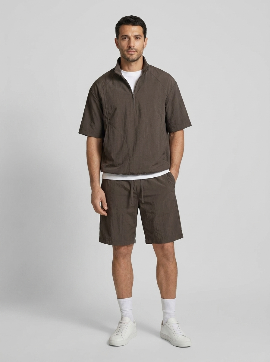 L'Ensemble Half-Zip Marron ease — studio, plan complet